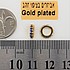 זוג חוצצים בצבע זהב, עם זירקון כחול. ציפוי goldplated